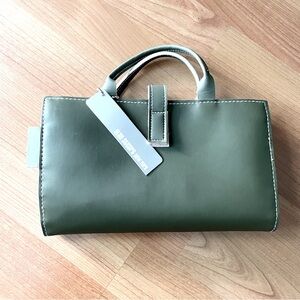 NWT Alan Stuart Travel Cosmetic Bag